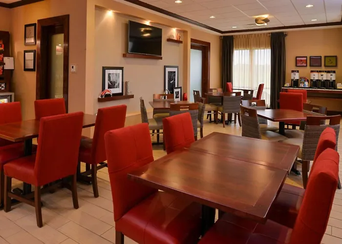 Hotel Hampton By Hilton