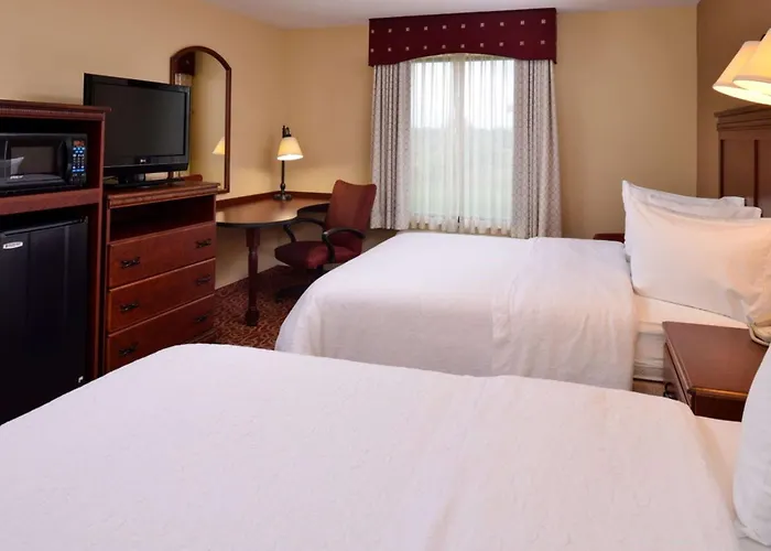 Hampton By Hilton Lincoln