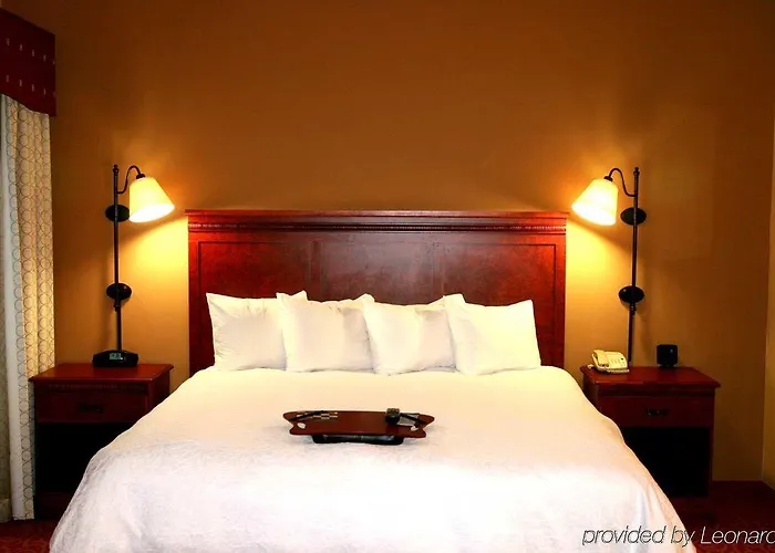 Hampton By Hilton 3*